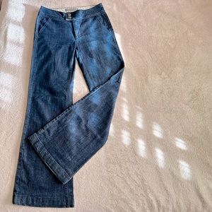 Classy pair of Henry Generation wide leg jeans